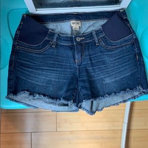 Small maternity jean shorts, worn once